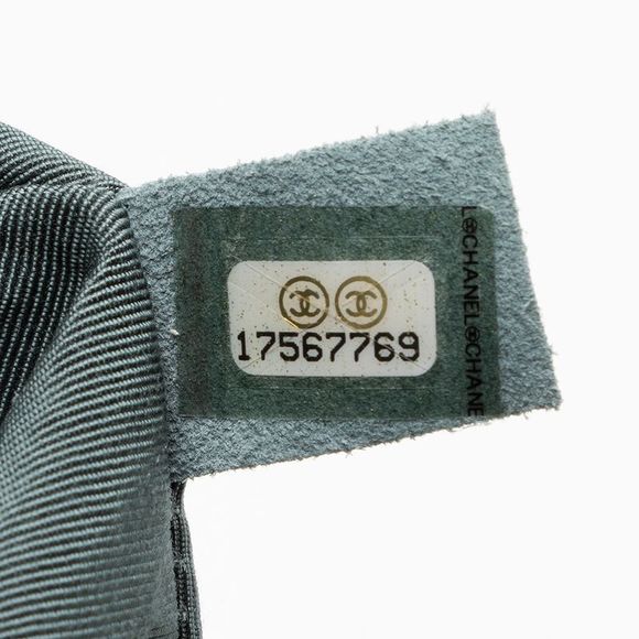 Chanel Matte Caviar Leather Old Medium Boy Bag - FINAL SALE - Picture 6 of 15